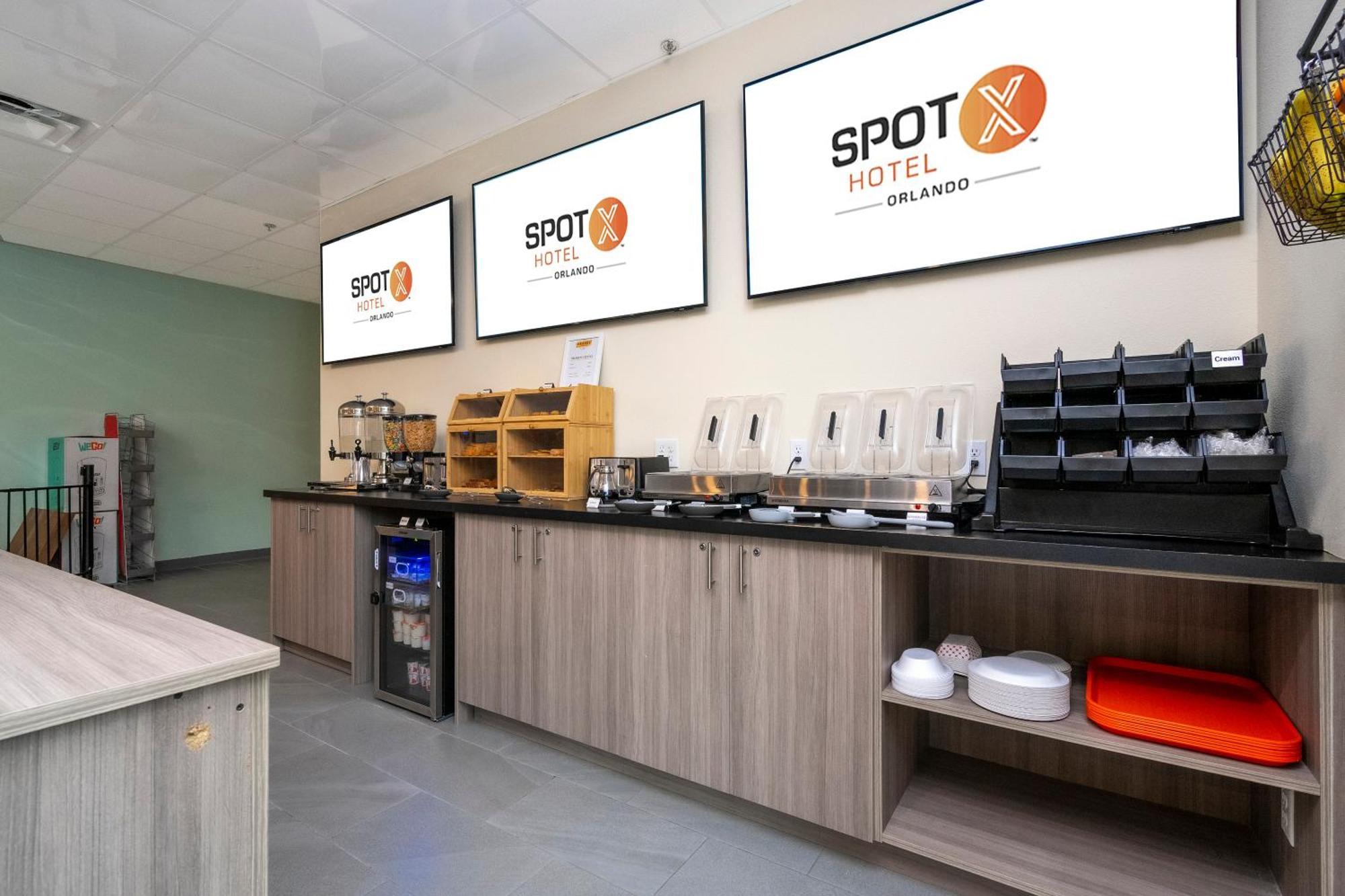 Spot X Hotel Orlando Intl Dr By The Red Collection Lake Buena Vista Exterior photo